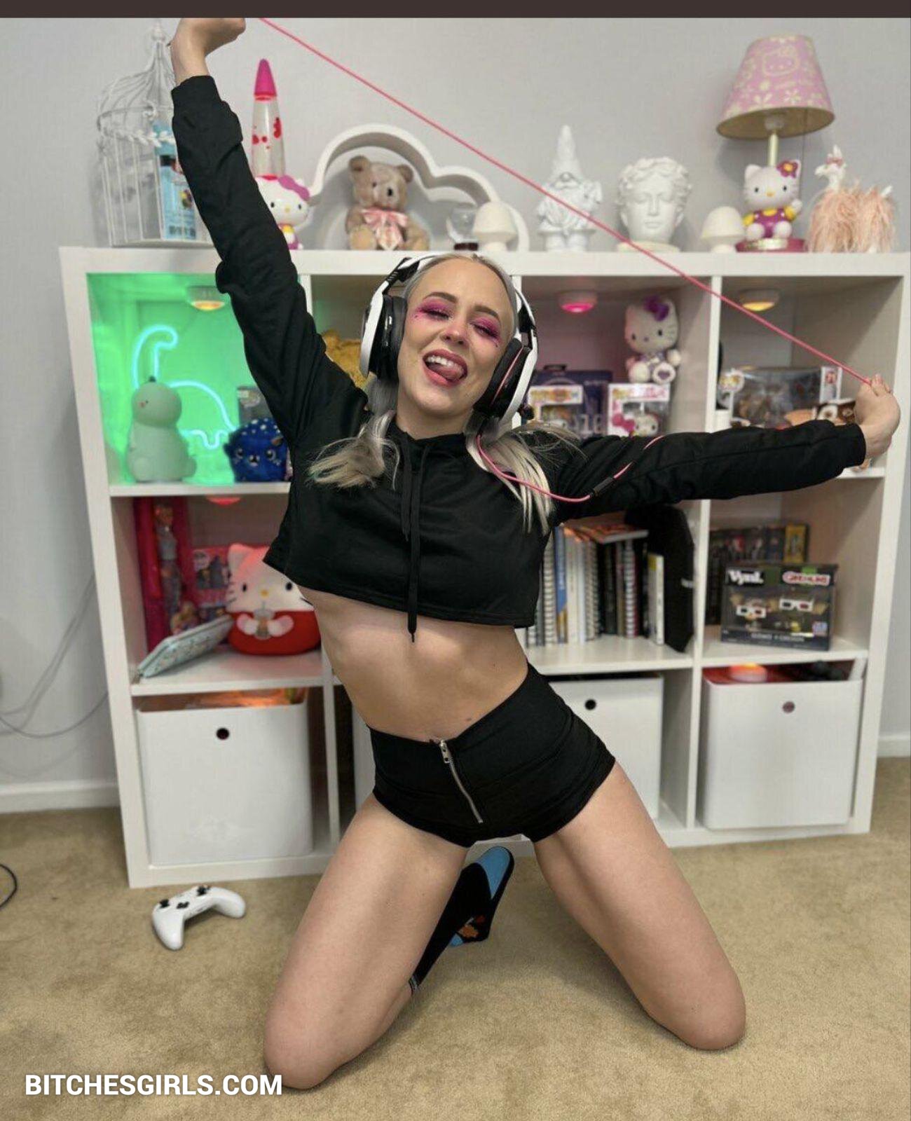 Penelope ford nude onlyfans