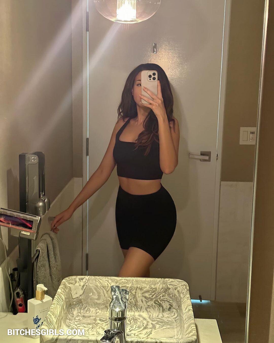 Pokimane leaked photos