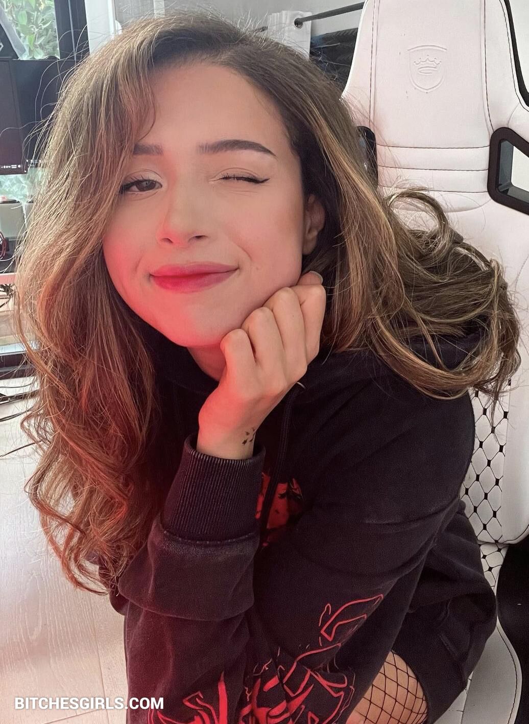 Pin on pokimane