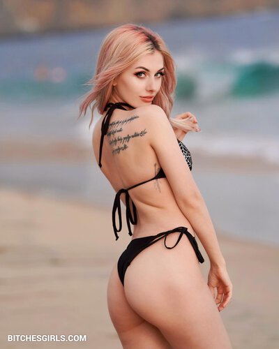 Rolyatistaylor onlyfans leaks,Rolyat patreon naked images,Rolyatistaylor po...